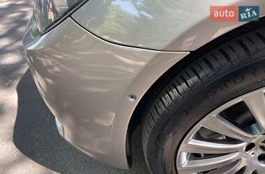 Седан BMW 7 Series 2011 в 