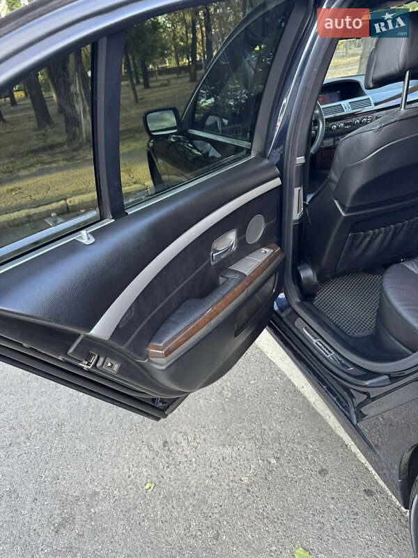 Седан BMW 7 Series 2007 в Одессе