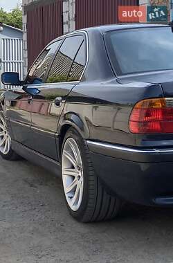 Седан BMW 7 Series 1997 в Виннице