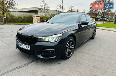 Седан BMW 7 Series 2016 в 