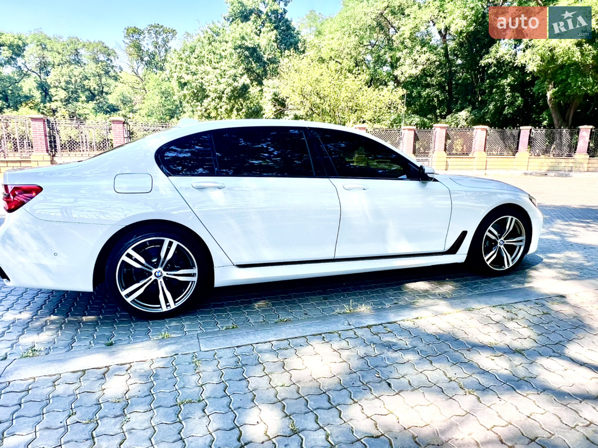 2015 BMW 7er - мініатюра 5