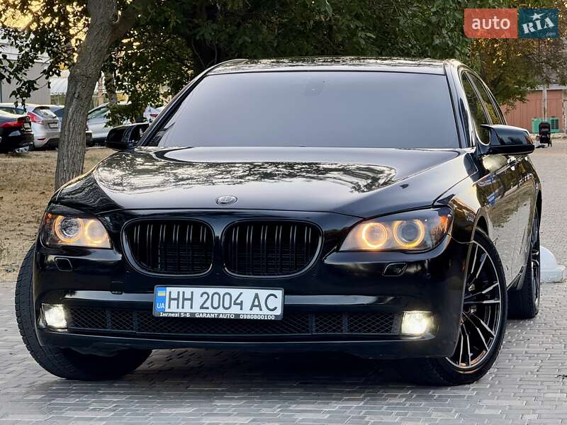 BMW 7 Series 2010