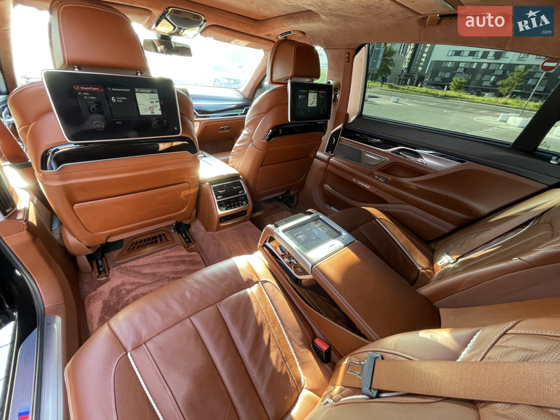 2017 BMW 7er - мініатюра 17