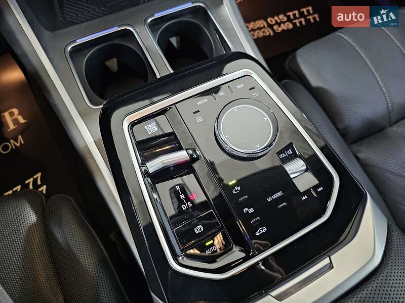 Седан BMW 7 Series 2023 в Киеве
