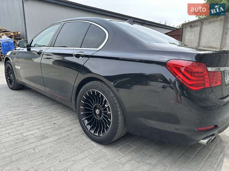 Седан BMW 7 Series 2009 в Ровно фото 9 Седан BMW 7 Series 2009 в Ровно