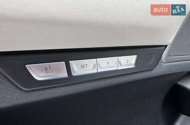 Седан BMW 7 Series 2015 в 