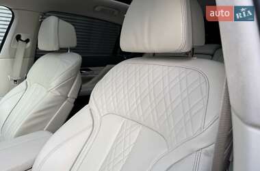 Седан BMW 7 Series 2015 в 
