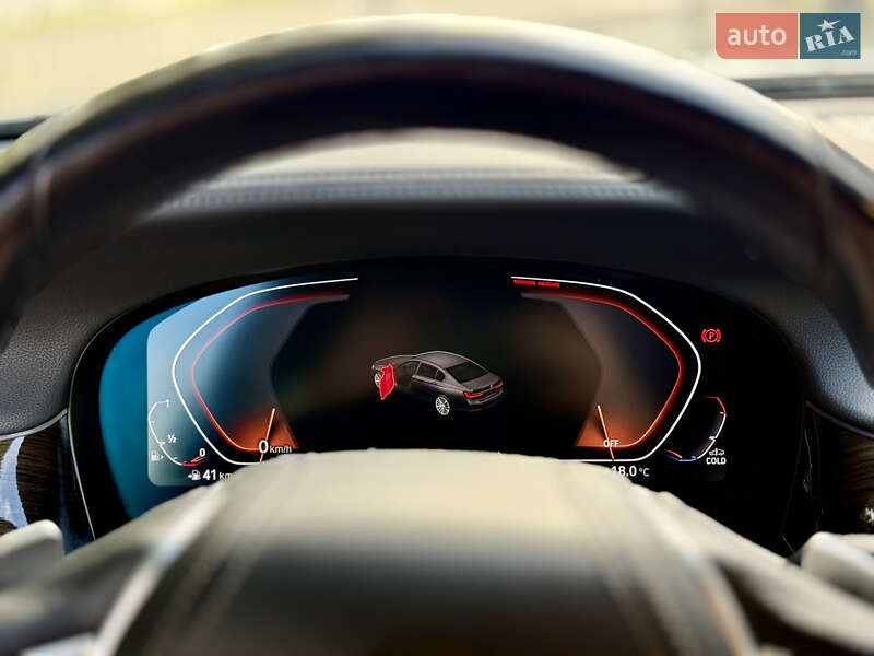 Седан BMW 7 Series 2019 в Киеве