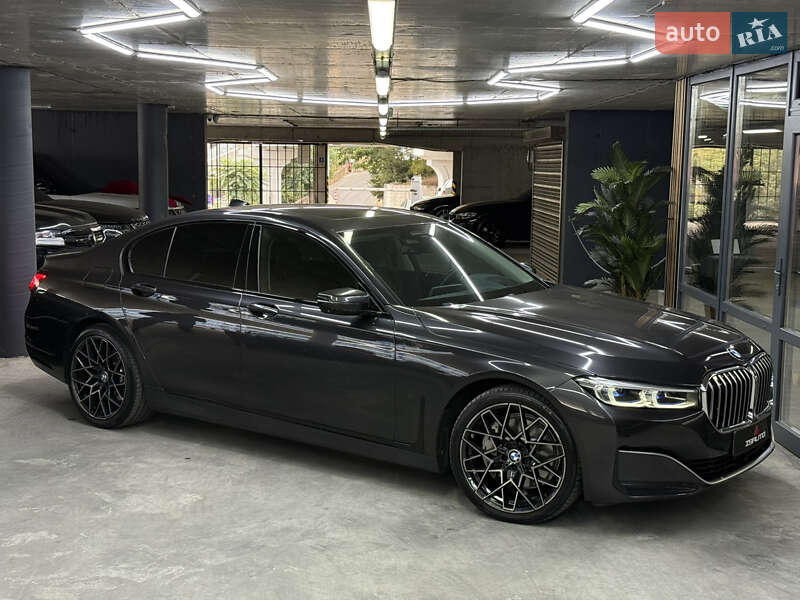 BMW 7 Series 2019