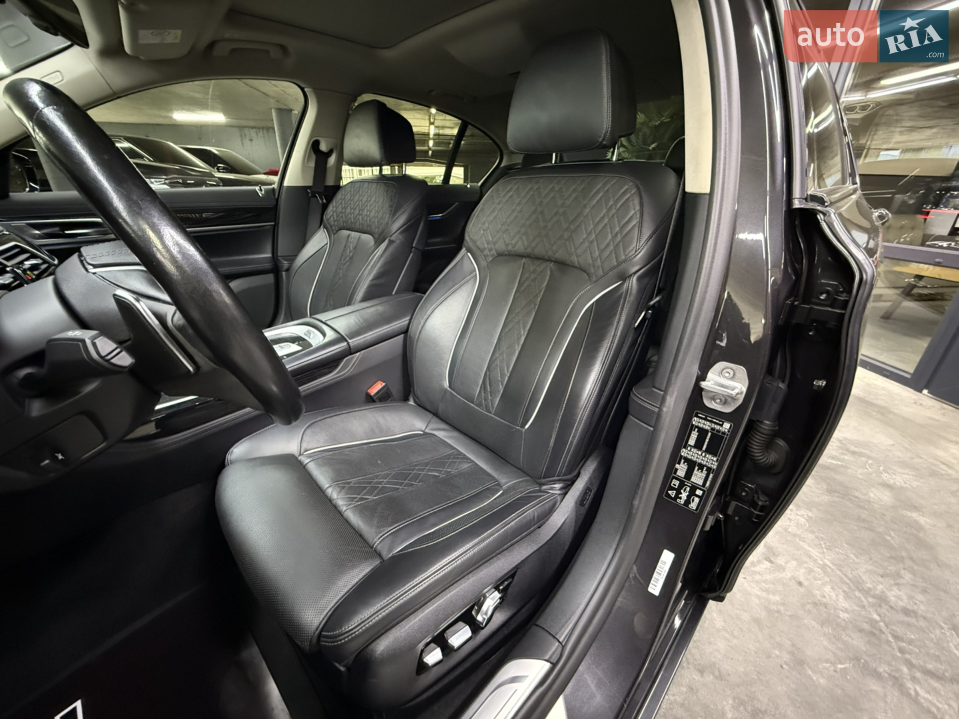 2019 BMW 7er - мініатюра 19