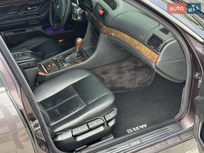 Седан BMW 7 Series 1995 в Івано-Франківську