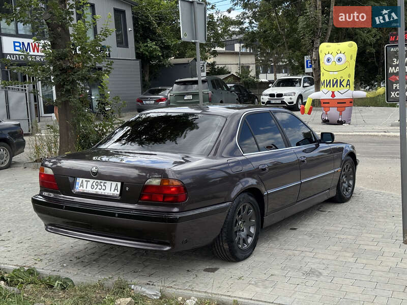 Седан BMW 7 Series 1995 в Івано-Франківську