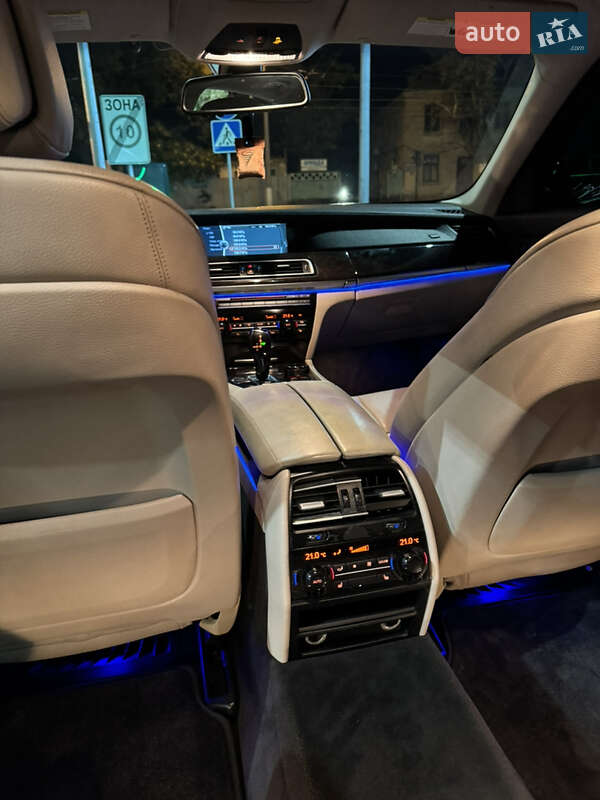 Седан BMW 7 Series 2011 в Одессе фото 13 Седан BMW 7 Series 2011 в Одессе