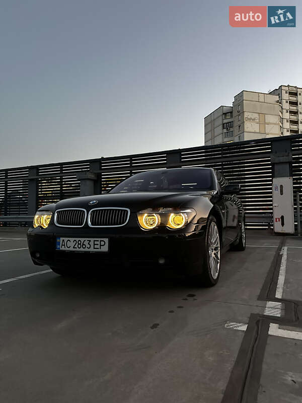 Седан BMW 7 Series 2003 в Киеве