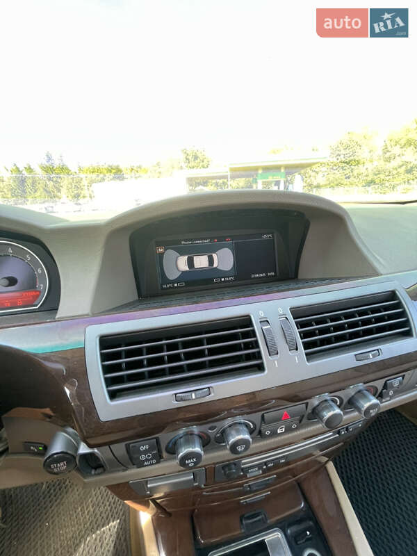 Седан BMW 7 Series 2006 в Тернополе