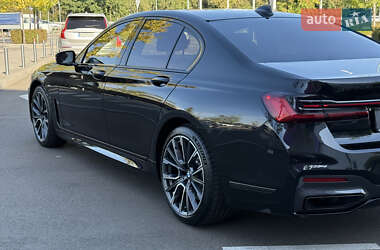 Седан BMW 7 Series 2022 в 