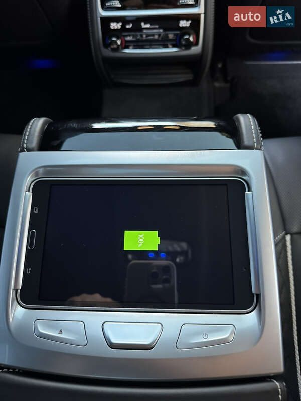 Седан BMW 7 Series 2019 в Киеве