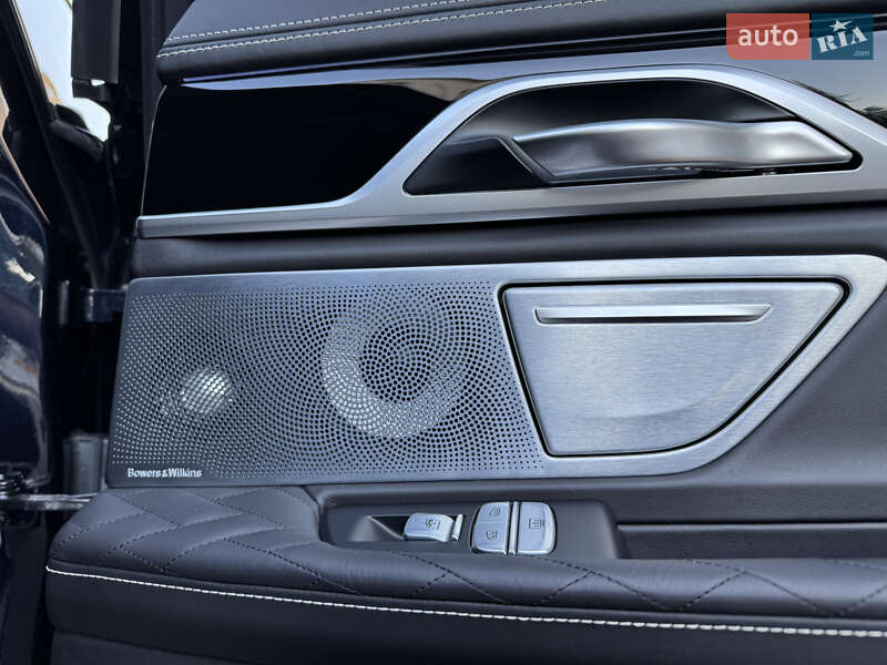 Седан BMW 7 Series 2019 в Киеве