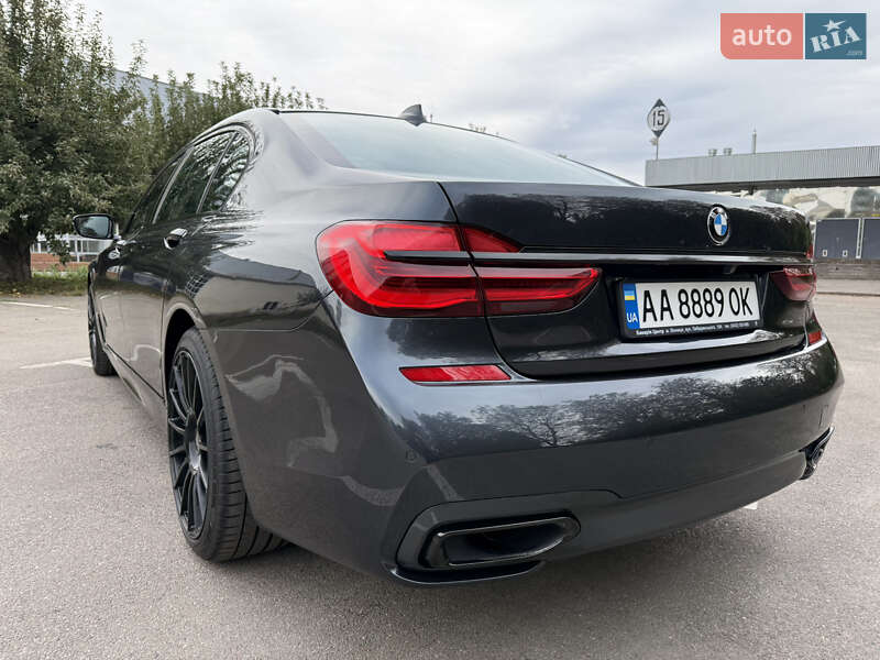 Седан BMW 7 Series 2015 в Киеве фото 12 Седан BMW 7 Series 2015 в Киеве