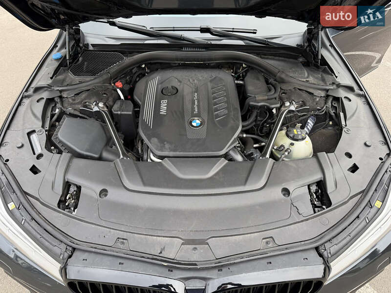 Седан BMW 7 Series 2015 в Киеве фото 31 Седан BMW 7 Series 2015 в Киеве
