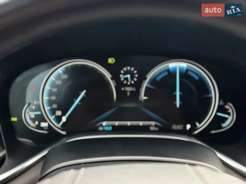 BMW 7 Series 2016 VIN WBA7F2101HG781294 фото оголошення 39 з 152