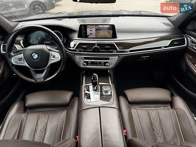 BMW 7 Series 2016 VIN WBA7F2101HG781294 фото оголошення 44 з 152