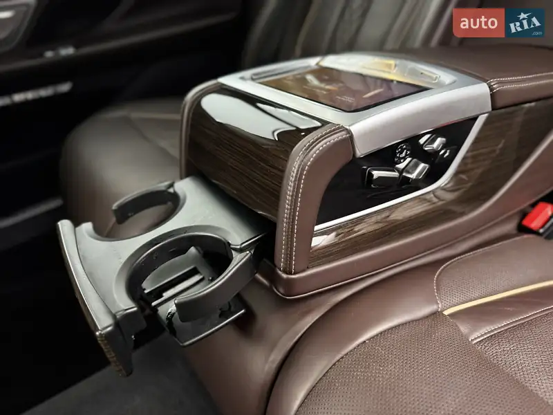 BMW 7 Series 2016 VIN WBA7F2101HG781294 фото оголошення 58 з 152