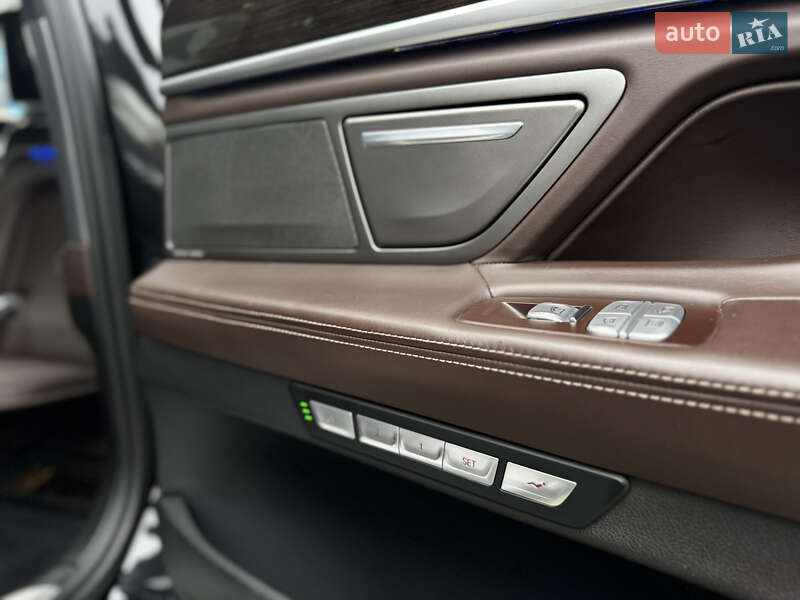 Седан BMW 7 Series 2016 в Житомирі фото 79 Седан BMW 7 Series 2016 в Житомирі
