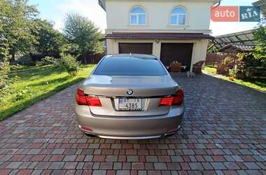 Седан BMW 7 Series 2010 в 