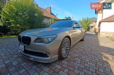 Седан BMW 7 Series 2010 в 