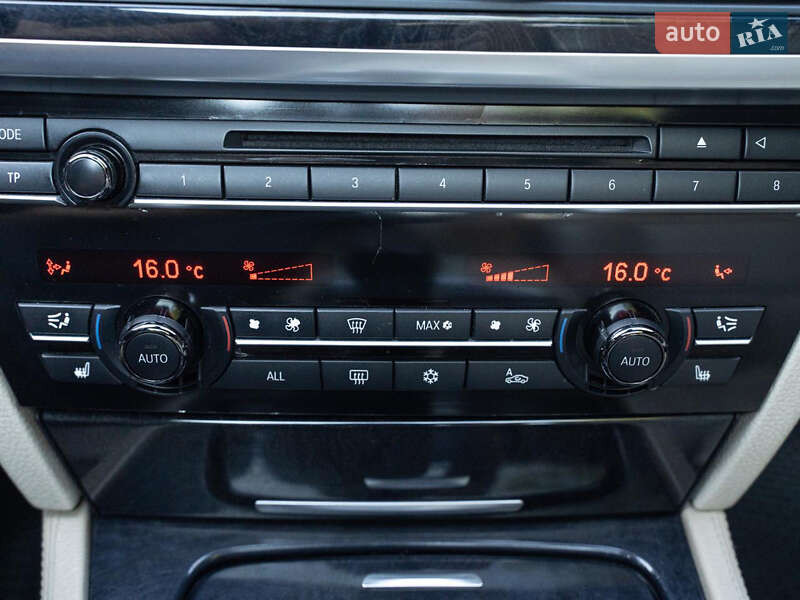 Седан BMW 7 Series 2009 в Одесі