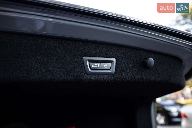 Седан BMW 7 Series 2022 в Києві