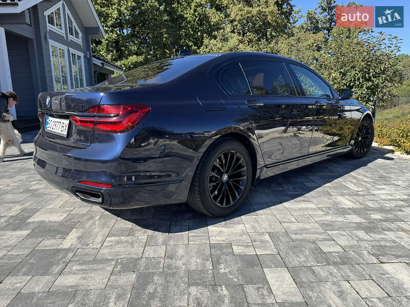 Седан BMW 7 Series 2016 в Тернополе фото 29 Седан BMW 7 Series 2016 в Тернополе