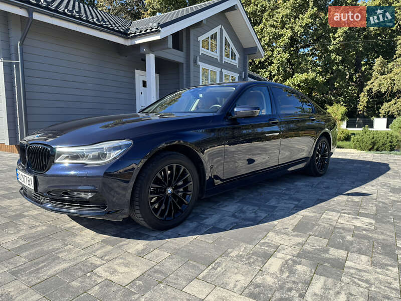 Седан BMW 7 Series 2016 в Тернополе фото 32 Седан BMW 7 Series 2016 в Тернополе