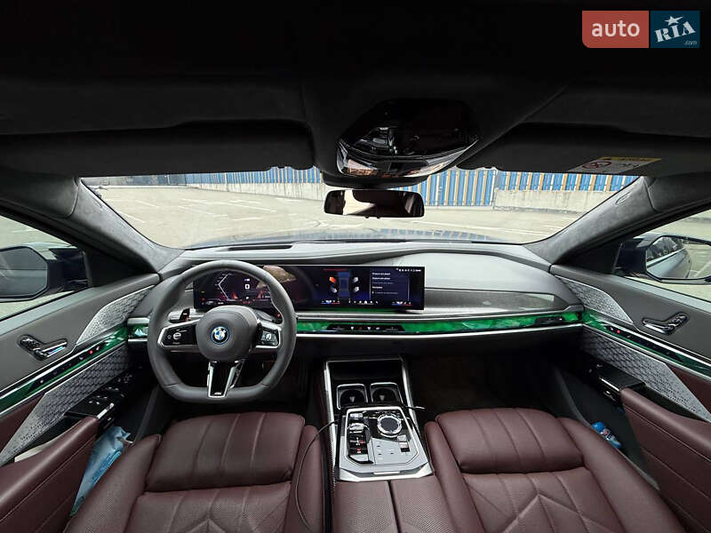 Седан BMW 7 Series 2024 в Киеве