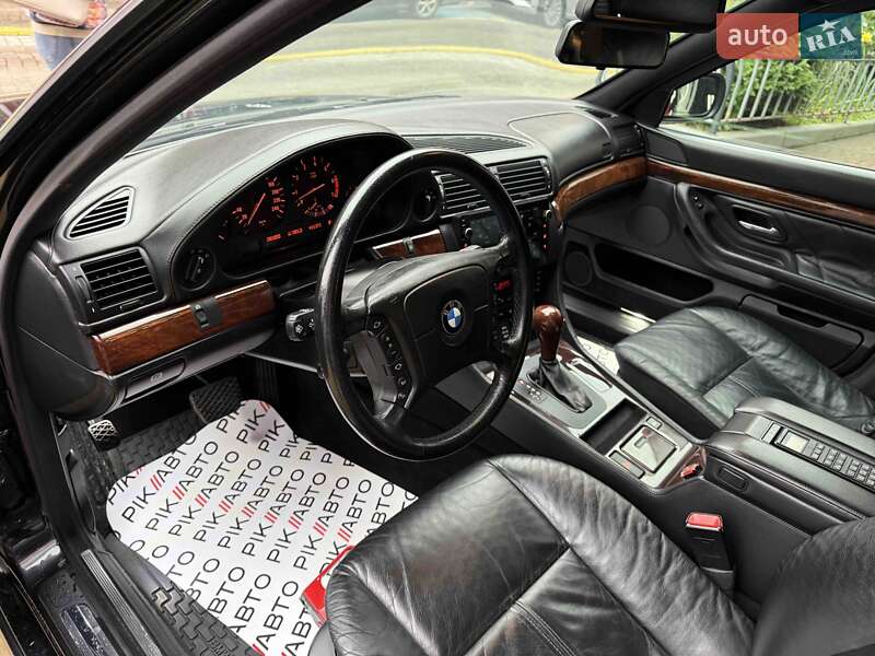 Седан BMW 7 Series 2000 в Львове фото 18 Седан BMW 7 Series 2000 в Львове