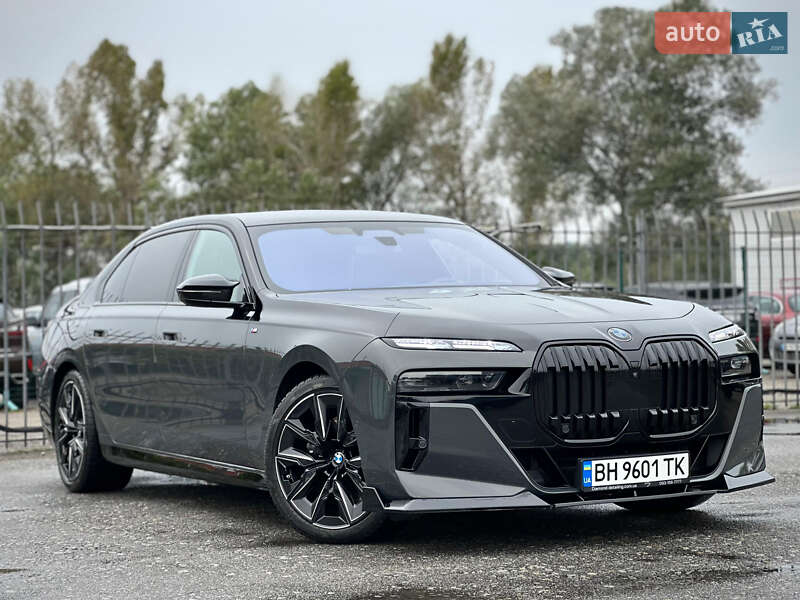 Седан BMW 7 Series 2023 в Києві фото 19 Седан BMW 7 Series 2023 в Києві