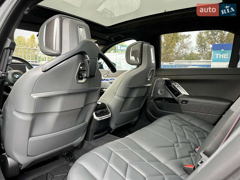Седан BMW 7 Series 2023 в Києві фото 64 Седан BMW 7 Series 2023 в Києві