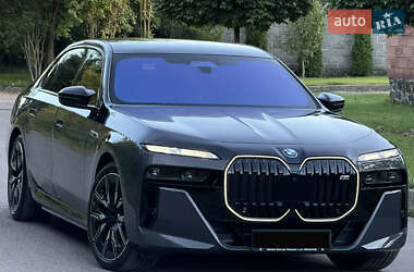 Седан BMW 7 Series 2024 в Рівному