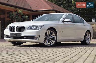 Седан BMW 7 Series 2014 в Мукачевому