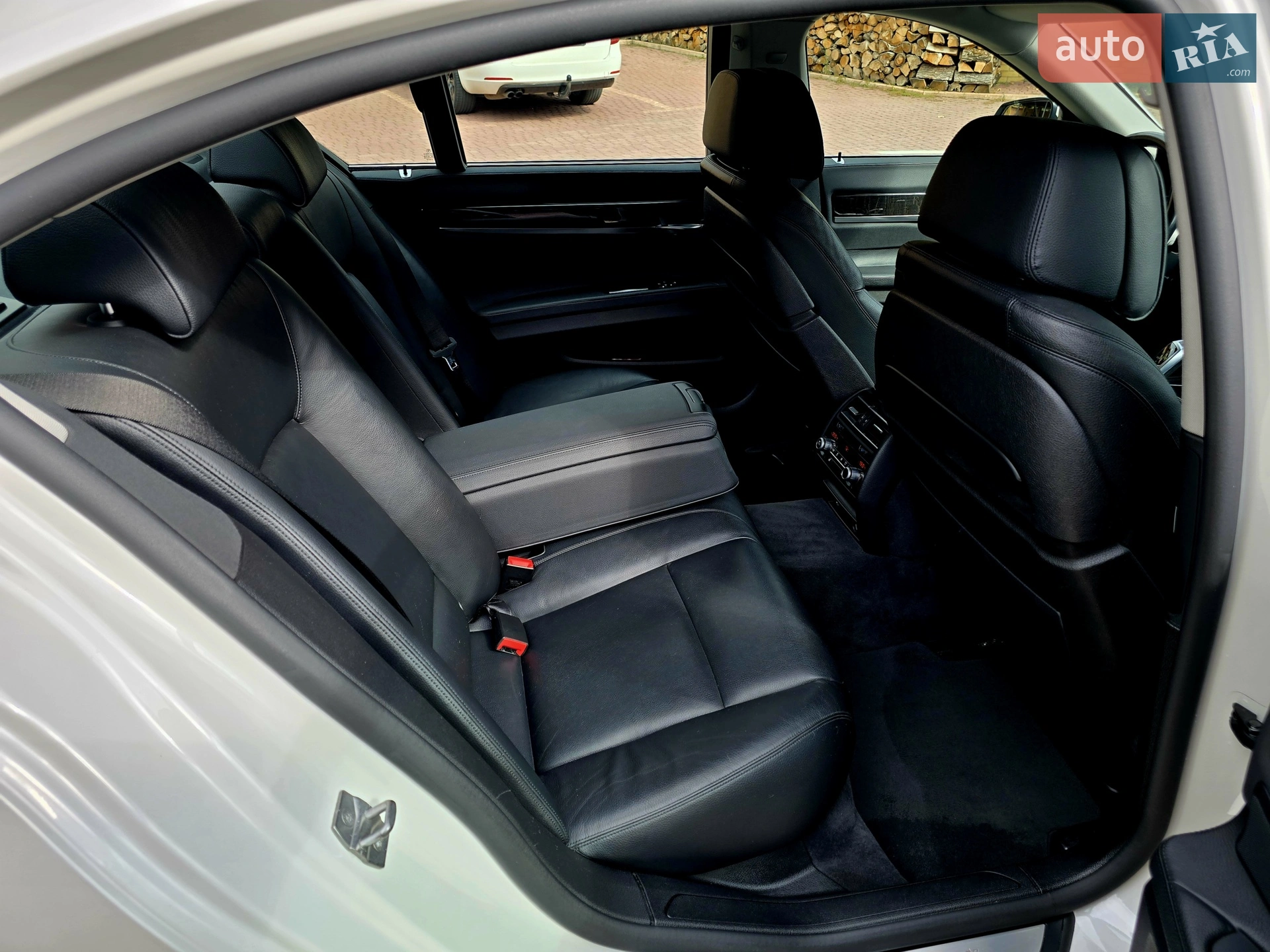 2014 BMW 7er - мініатюра 22