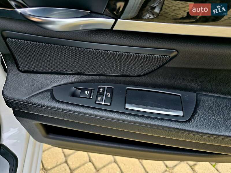 Седан BMW 7 Series 2014 в Мукачево