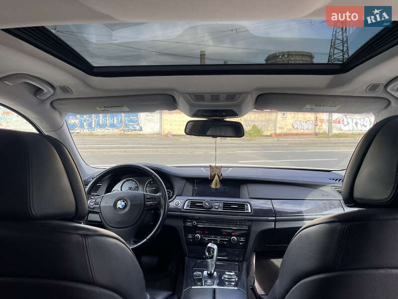 Седан BMW 7 Series 2010 в Киеве фото 13 Седан BMW 7 Series 2010 в Киеве