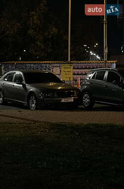 Седан BMW 7 Series 2003 в Киеве
