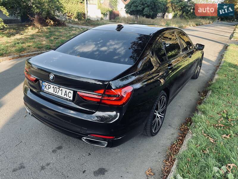 Седан BMW 7 Series 2017 в Запоріжжі