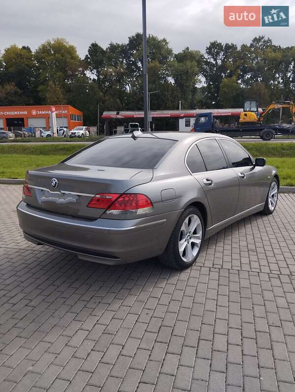 Седан BMW 7 Series 2006 в Луцке