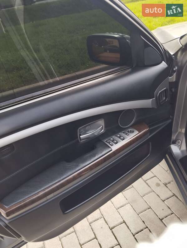 Седан BMW 7 Series 2006 в Луцке