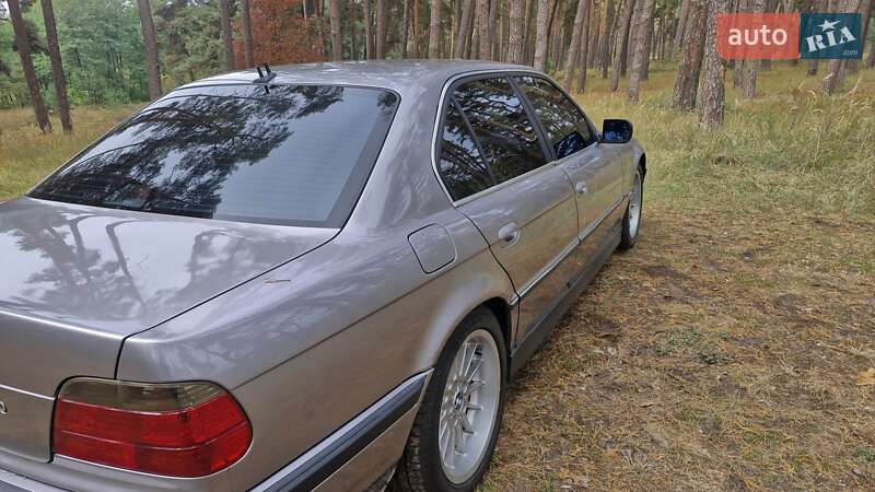 Седан BMW 7 Series 1999 в Ахтырке фото 13 Седан BMW 7 Series 1999 в Ахтырке