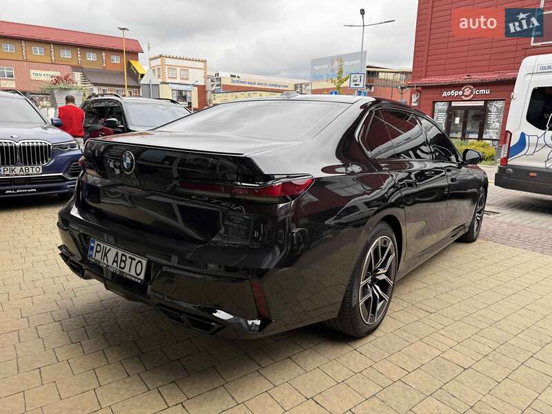 Седан BMW 7 Series 2024 в Львове
