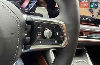 Седан BMW 7 Series 2024 в 